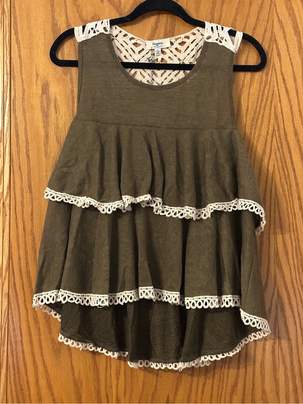 Hayden LA Olive Tiered Crochet Lace Trim Tank - NWT - Size L